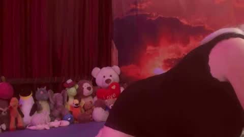 Snapshot of monicutex chatting on October 2025 01:44:01 AM Monika    online show from October 2025 01:44:01 AM