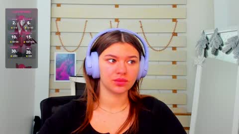 Snapshot of monika_youu chatting on December 2024 07:39:01 AM Monika online show from December 2024 07:39:01 AM