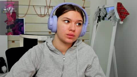 Snapshot of monika_youu chatting on January 2025 12:01:02 PM Monika online show from January 2025 12:01:02 PM