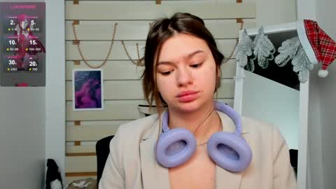 Snapshot of monika_youu chatting on January 2025 06:57:02 AM Monika online show from January 2025 06:57:02 AM