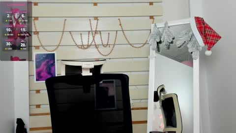 Snapshot of monika_youu chatting on January 2025 02:07:02 PM Monika online show from January 2025 02:07:02 PM