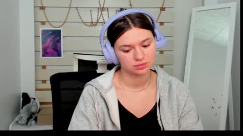 Snapshot of monika_youu chatting on January 2025 10:16:02 PM Monika online show from January 2025 10:16:02 PM