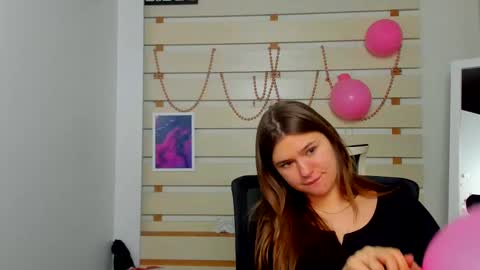 Snapshot of monika_youu chatting on February 2025 09:17:01 PM Monika online show from February 2025 09:17:01 PM