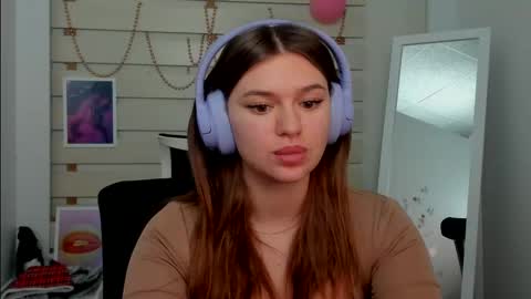 Snapshot of monika_youu chatting on February 2025 02:27:02 PM Monika online show from February 2025 02:27:02 PM