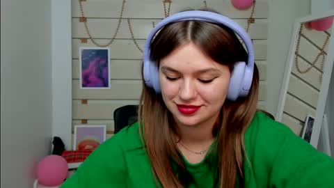 Snapshot of monika_youu chatting on February 2025 10:48:02 AM Monika online show from February 2025 10:48:02 AM