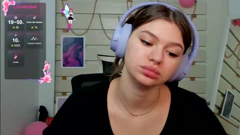 Snapshot of monika_youu chatting on March 2025 01:50:02 PM Monika online show from March 2025 01:50:02 PM