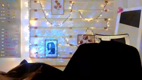 Snapshot of monika_youu chatting on October 2025 07:53:02 AM Monika online show from October 2025 07:53:02 AM