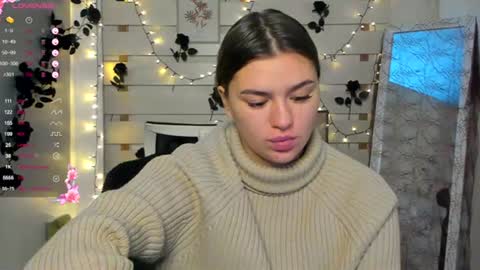 Snapshot of monika_youu chatting on October 2025 01:48:02 PM Monika online show from October 2025 01:48:02 PM