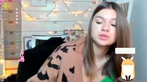 Snapshot of monika_youu chatting on November 2025 01:15:02 PM Monika online show from November 2025 01:15:02 PM