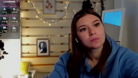 Snapshot of monika_youu chatting on February 2026 01:20:02 PM Monika online show from February 2026 01:20:02 PM