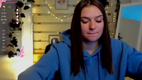 Snapshot of monika_youu chatting on February 2026 01:21:02 PM Monika online show from February 2026 01:21:02 PM