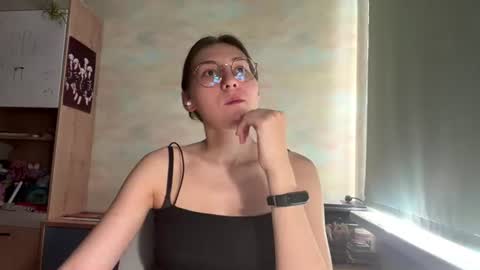 Mia online show from July 2026 02:30:02 PM