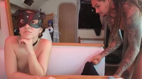 Monk and Mia online show from December 2025 05:57:01 AM