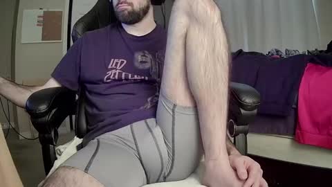 Snapshot of monkey_4u chatting on December 2024 07:15:02 PM monkey_4u online show from December 2024 07:15:02 PM