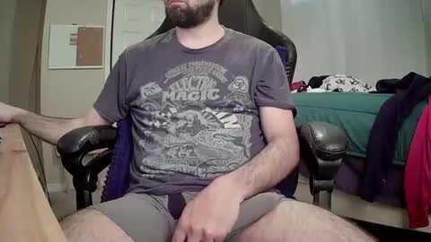 Snapshot of monkey_4u chatting on July 2026 01:28:01 PM monkey_4u online show from July 2026 01:28:01 PM