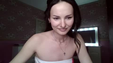 Snapshot of monparis_dream chatting on October 2025 01:39:01 PM monparis_dream online show from October 2025 01:39:01 PM