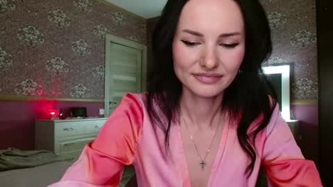 Snapshot of monparis_dream chatting on November 2025 04:40:02 PM monparis_dream online show from November 2025 04:40:02 PM