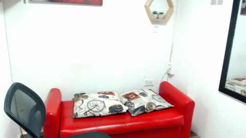 monserrat_diva online show from February 2026 10:27:02 PM