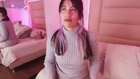 Adriana online show from February 2026 01:07:02 PM