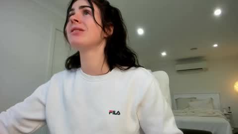 Mons life online show from September 2025 11:21:01 PM