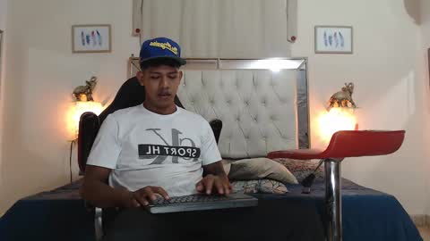 Snapshot of monsoon_the_best chatting on September 2025 02:22:01 AM monsoon_the_best online show from September 2025 02:22:01 AM