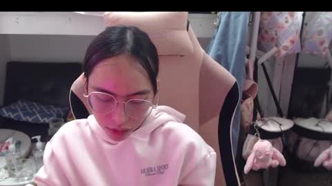 Snapshot of monstercockselfsuck chatting on December 2024 08:50:02 PM ELYSE A SIMPLE GIRL online show from December 2024 08:50:02 PM