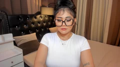 Snapshot of monstrouscockdivaontop chatting on January 2025 07:55:01 PM Ruthie online show from January 2025 07:55:01 PM