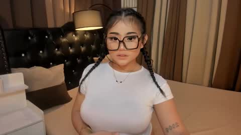 Snapshot of monstrouscockdivaontop chatting on January 2025 06:59:01 PM Ruthie online show from January 2025 06:59:01 PM