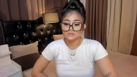 Snapshot of monstrouscockdivaontop chatting on January 2025 09:02:01 PM Ruthie online show from January 2025 09:02:01 PM