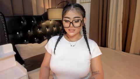 Snapshot of monstrouscockdivaontop chatting on January 2025 06:02:01 PM Ruthie online show from January 2025 06:02:01 PM