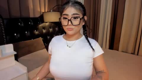 Snapshot of monstrouscockdivaontop chatting on January 2025 03:25:02 PM Ruthie online show from January 2025 03:25:02 PM