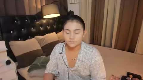 Snapshot of monstrouscockdivaontop chatting on February 2025 11:27:01 PM Ruthie online show from February 2025 11:27:01 PM