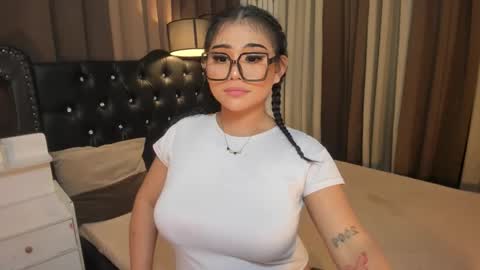 Snapshot of monstrouscockdivaontop chatting on March 2025 03:29:01 PM Ruthie online show from March 2025 03:29:01 PM