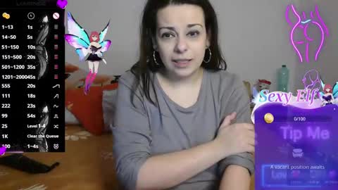 Monse online show from February 2025 03:52:01 PM