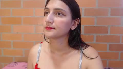 Luisa online show from March 2026 02:33:01 PM