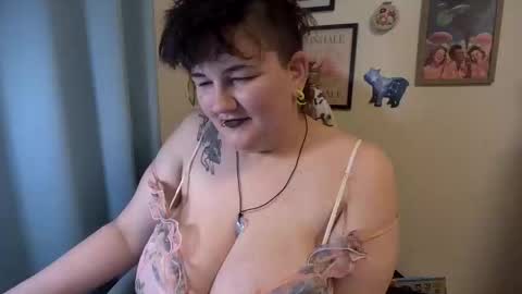 Moo Jay online show from April 2026 04:41:01 PM