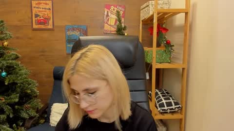 Katrin online show from December 2024 04:12:01 AM