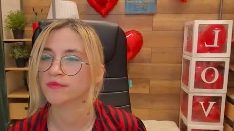 Katrin online show from February 2025 02:01:02 AM