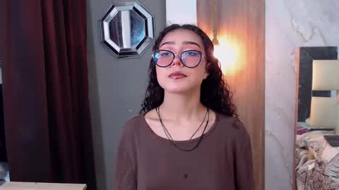 moon_and_fire_ online show from February 2026 04:38:01 AM