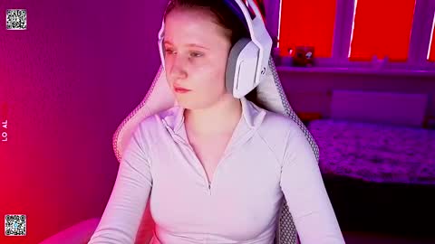 Lola online show from April 2026 10:24:02 AM