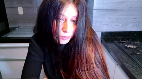 Snapshot of moon_blue222 chatting on December 2024 03:38:02 AM Tamara Bela your favorite lover from Colombia online show from December 2024 03:38:02 AM