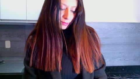 Snapshot of moon_blue222 chatting on December 2024 03:47:02 AM Tamara Bela your favorite lover from Colombia online show from December 2024 03:47:02 AM