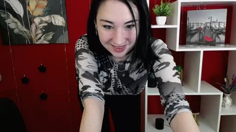 Snapshot of moon_foxy_ chatting on January 2025 01:21:02 PM Diana online show from January 2025 01:21:02 PM