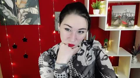 Snapshot of moon_foxy_ chatting on January 2025 04:23:01 PM Diana online show from January 2025 04:23:01 PM