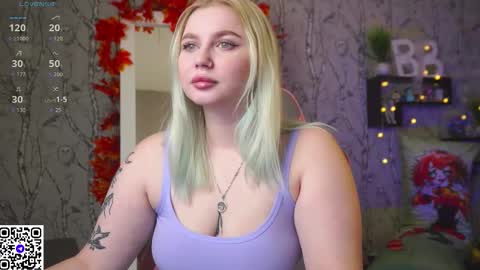 Emilia online show from October 2025 09:56:02 AM