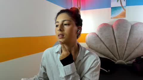 Winy online show from September 2025 11:56:02 AM