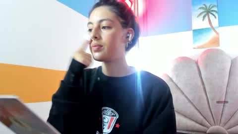 Winy online show from September 2025 11:55:02 AM