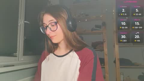 Snapshot of moonlight__lovers chatting on November 2025 01:49:01 AM Dana online show from November 2025 01:49:01 AM