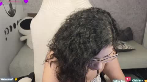 Moon Woman online show from January 2025 08:23:02 AM