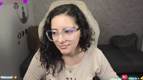 Moon Woman online show from February 2025 02:37:01 AM